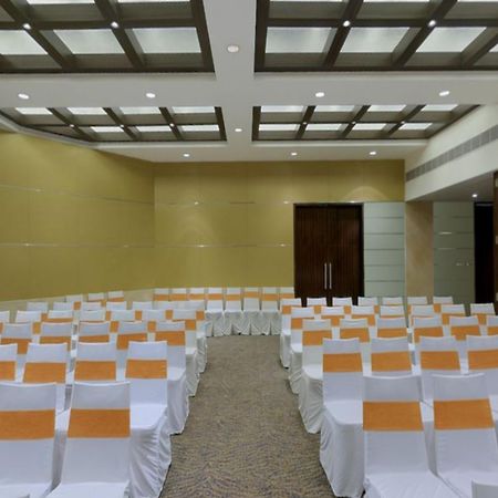 The Golkonda Hotel Hyderabad Negócio foto