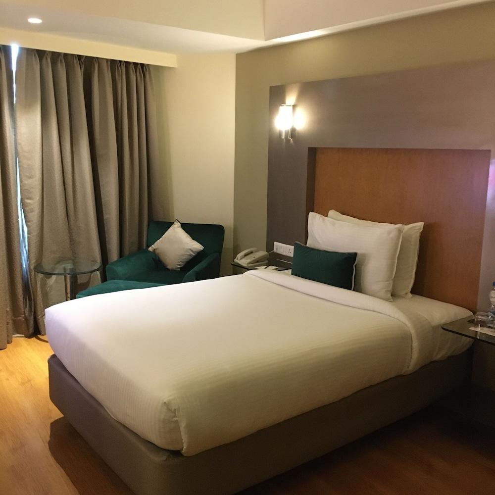 The Golkonda Hotel Hyderabad Exterior foto