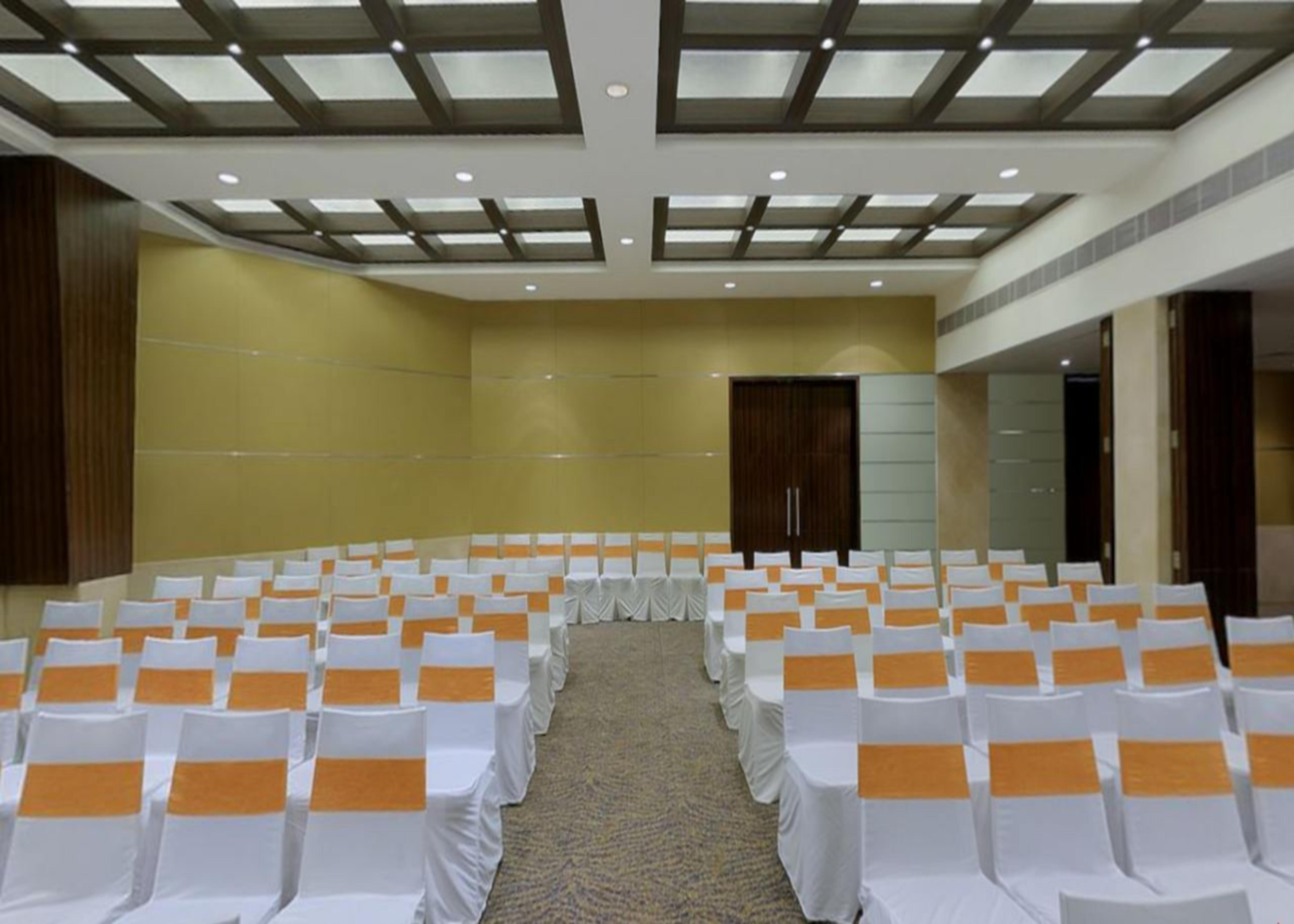 The Golkonda Hotel Hyderabad Negócio foto