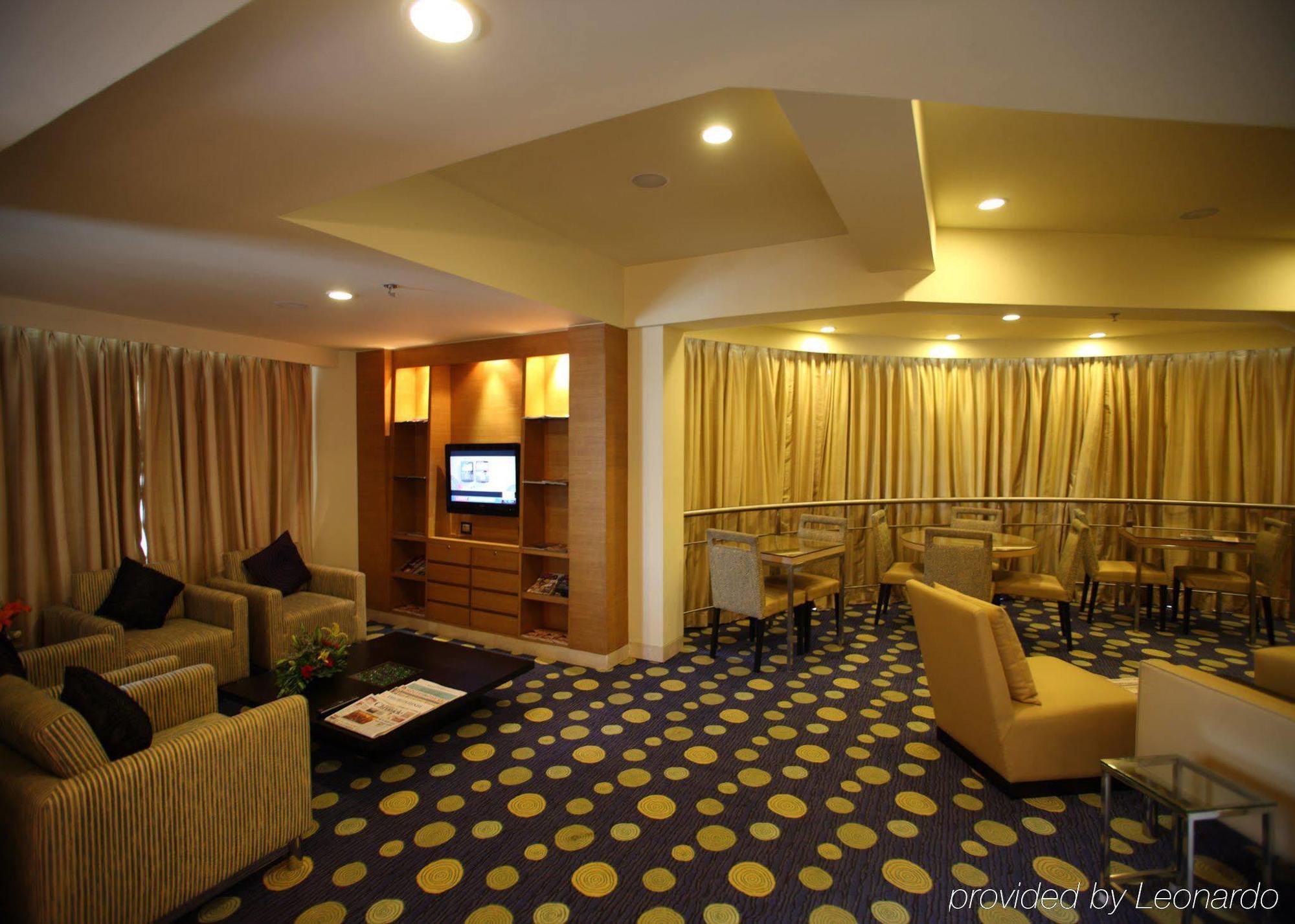 The Golkonda Hotel Hyderabad Interior foto